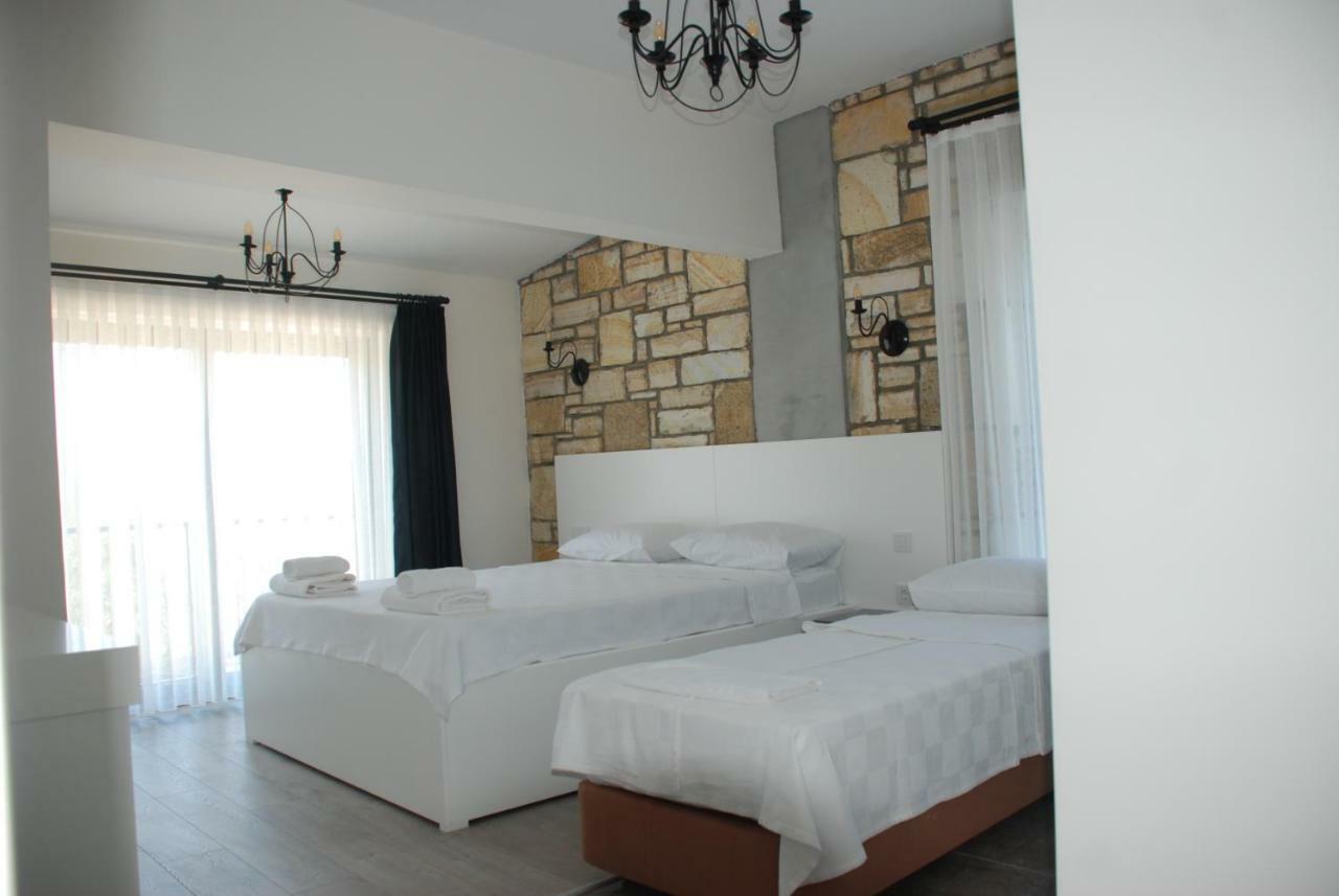 Victoria Hotel And Lounge Фоча Экстерьер фото